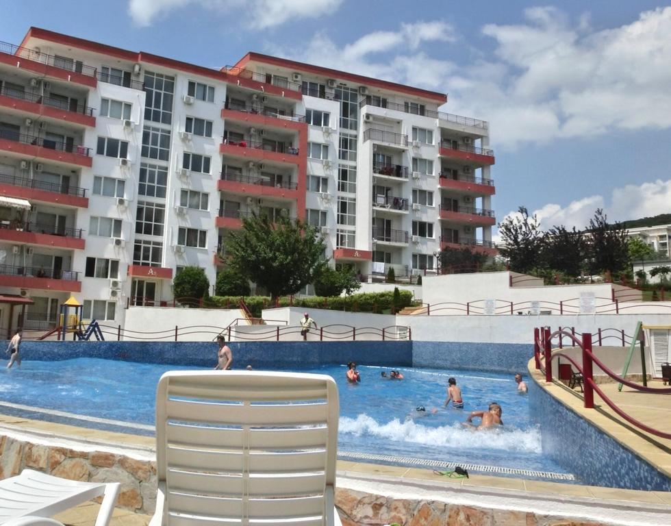 Panoramic Sea View Apartment Crown, Pools And Beach, Sveti Vlas Extérieur photo