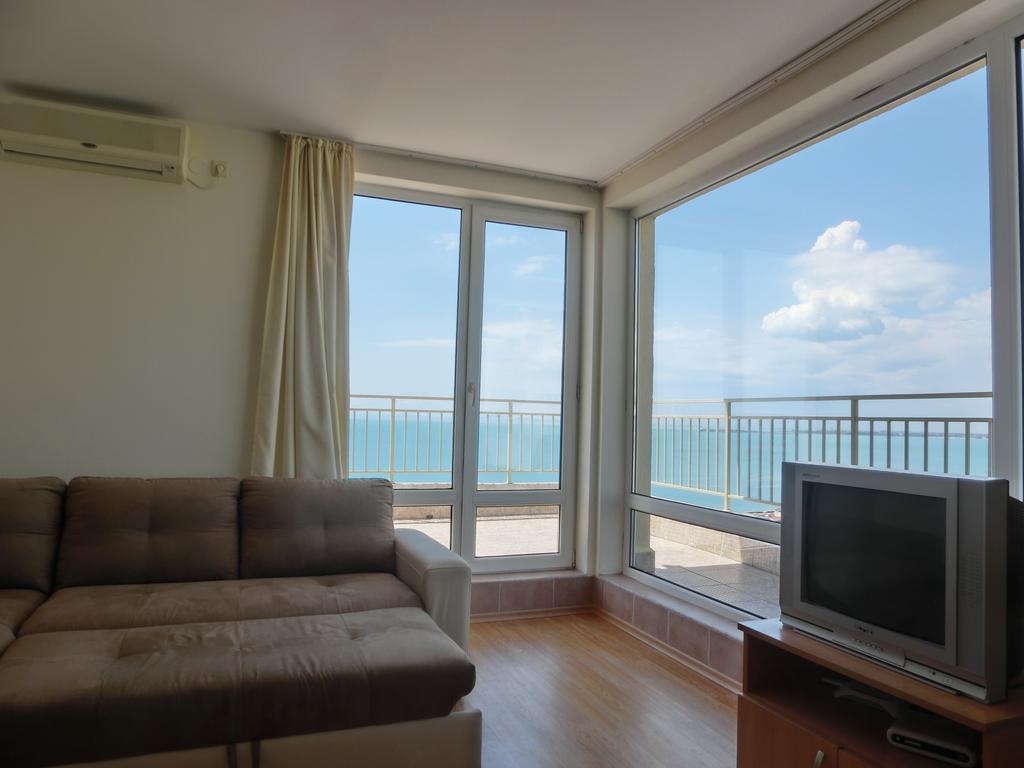 Panoramic Sea View Apartment Crown, Pools And Beach, Sveti Vlas Extérieur photo